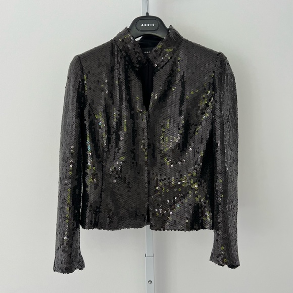 AKRIS BLACK FLORAL SEQUINS EVENING CROPPED JACKET FR 38 / US 6 NOWTS! - Picture 3 of 17